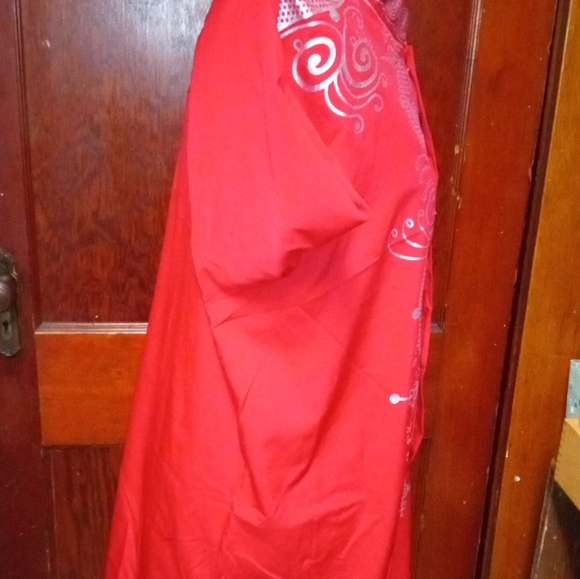 Beautiful red & silver kurtas pyjamas top w/silver buttons band collar no labels - Picture 8 of 12